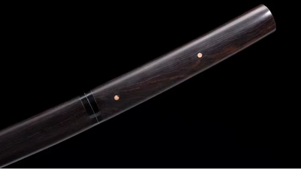 Katana SS279 – lame acier polie à la main, hamon choji et saya en ébène
