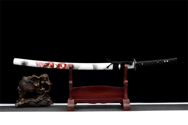 Katana Ryūka — Dragon rouge — Lame noire & ornements feu