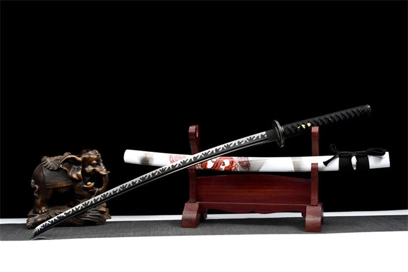 Katana Ryūka — Dragon rouge — Lame noire & ornements feu