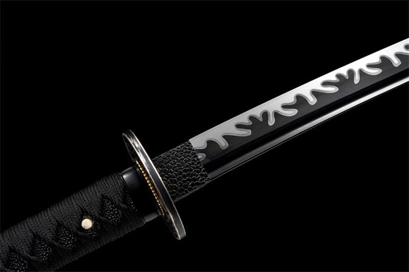 Katana Ryūka — Dragon rouge — Lame noire & ornements feu