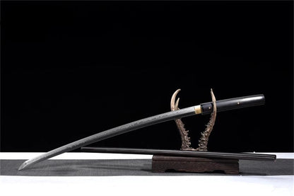 Katana Kuroki — Hamon choji — Saya en ébène massif